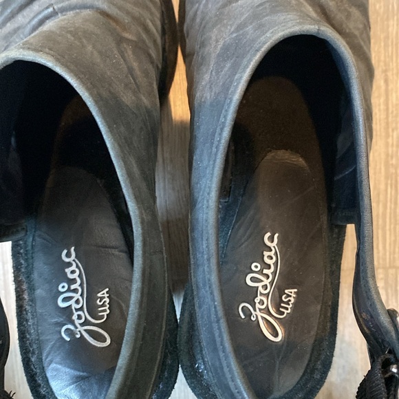 Zodiac USA Black Slingback Peep-toe Camila Sandal with 3.75 inch heels, Size 8M - Picture 4 of 8